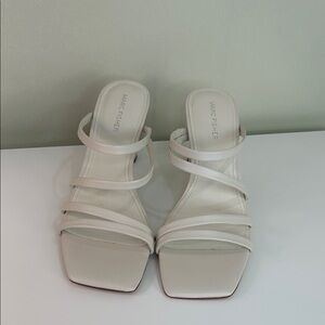 Marc Fisher Minimalist White Square Toe Mule Heels – Clean Girl NWOT